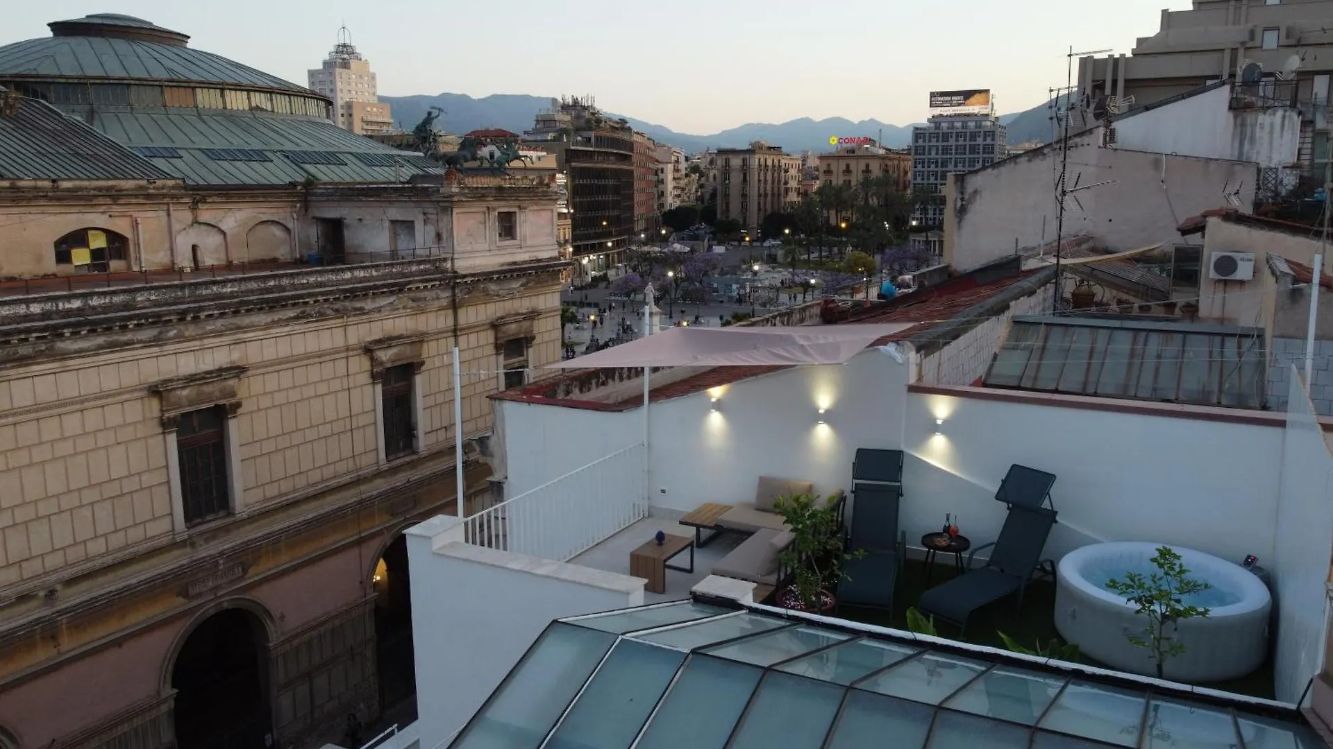 Politeama'S Home - Luxury Apartment Palermo 0*,  Italia